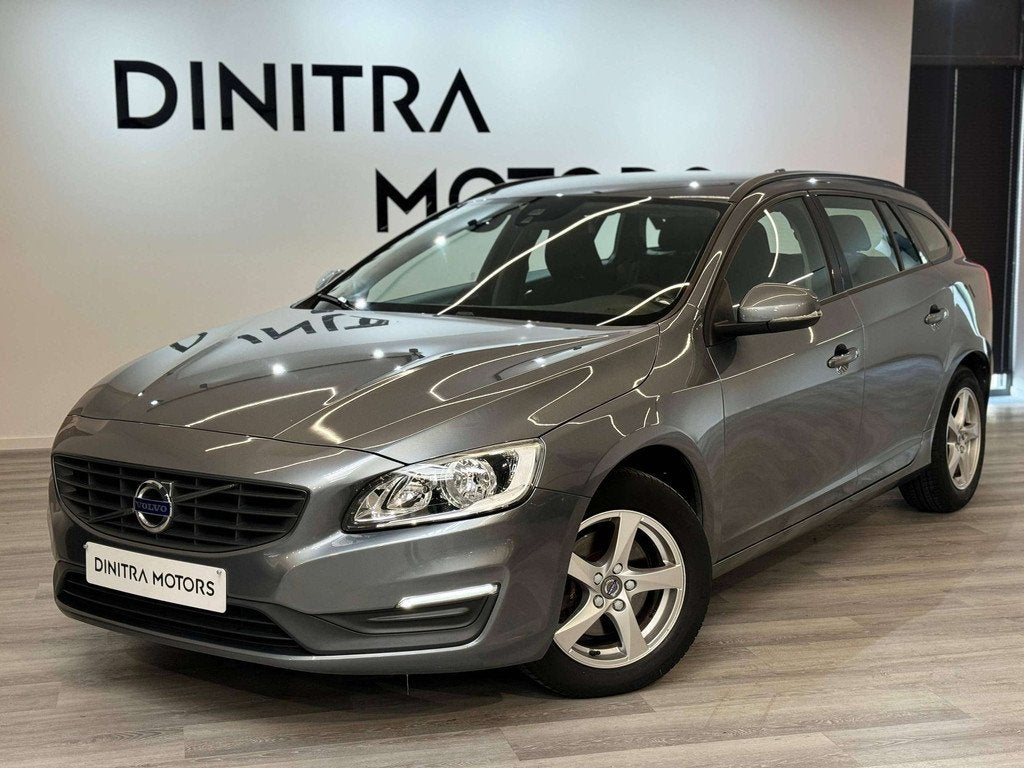 Volvo V60 2.0 D2 Momentum - Navi/Cruise/*Topstaat!, Auto's, Volvo, Stof, Gebruikt, 1969 cc, 120 pk