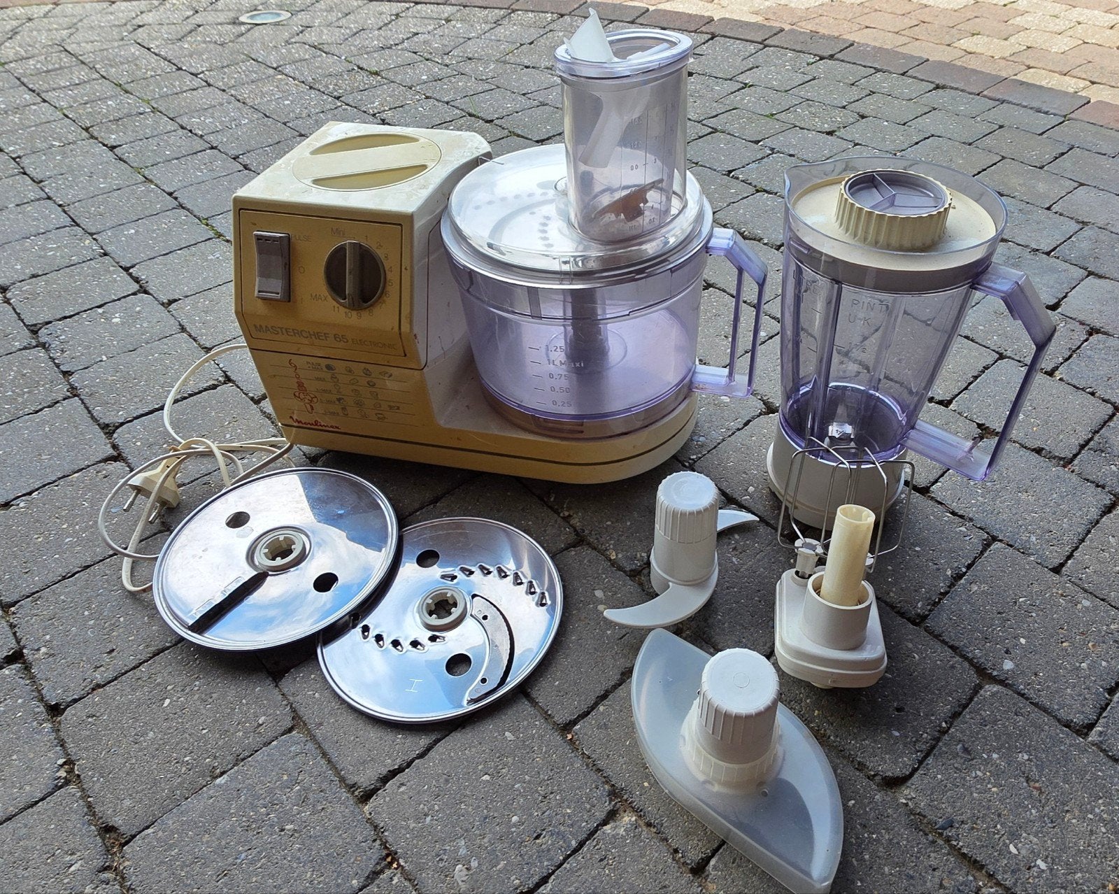 Robot ménager Moulinex complet, 1 à 2 litres, Enlèvement, Utilisé, 3 vitesses ou plus