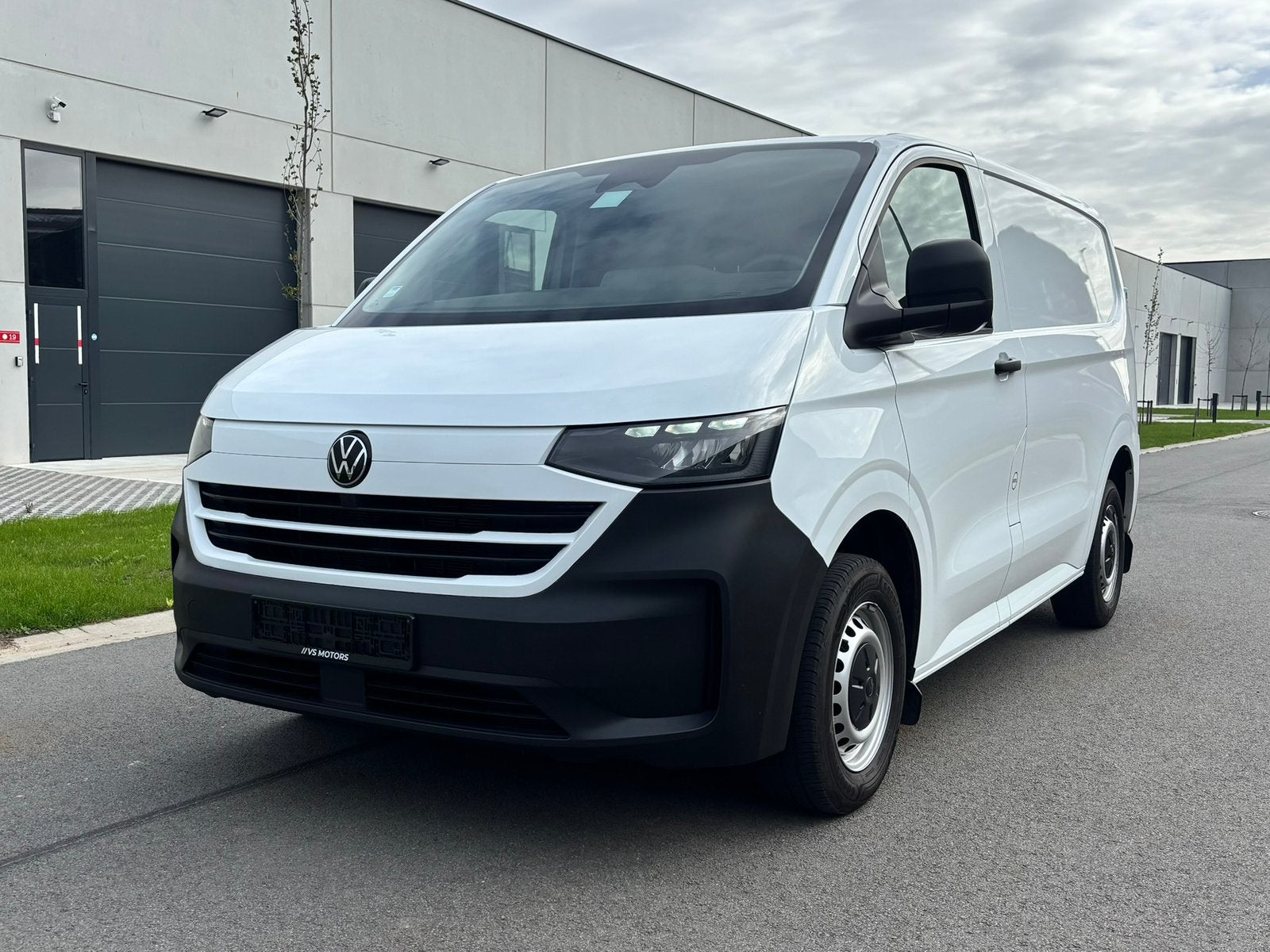 Volkswagen Transporter 2.0 TDI L1H1 | CarPlay |€22.300 Netto, Auto's, Voorwielaandrijving, Dealer onderhouden, Euro 6, 4 cilinders