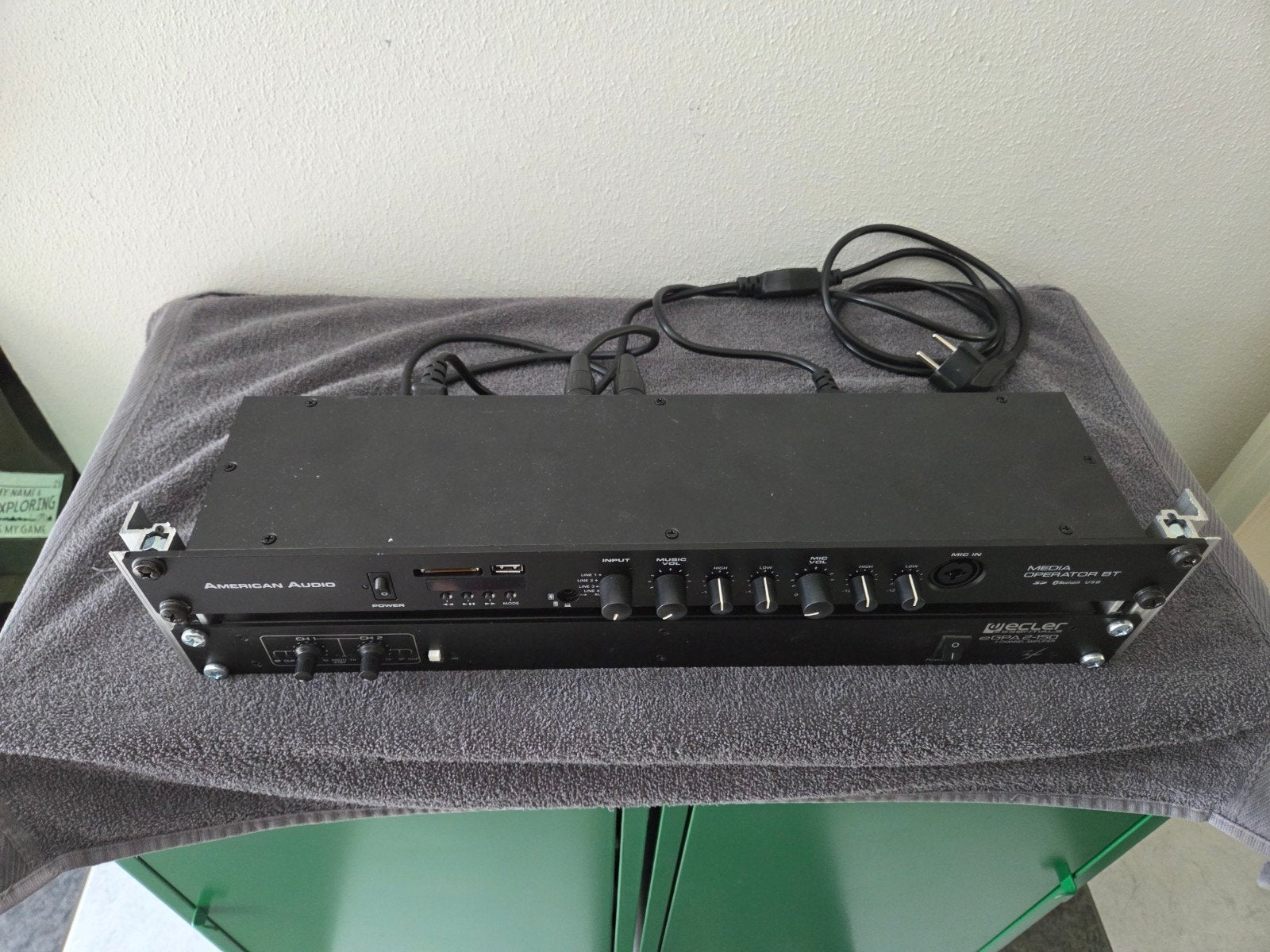 Geluidsset media operator en versterker 2x150 watt, Ophalen of Verzenden, Zo goed als nieuw, USB 2, Zonder harde schijf