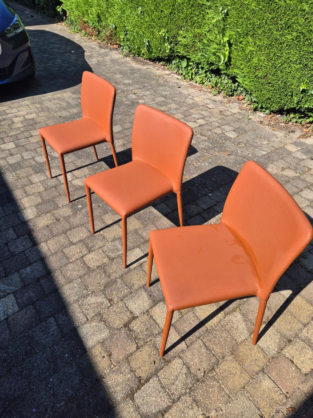 10 Ongebruikte design stoelen in kunstleer, Ophalen