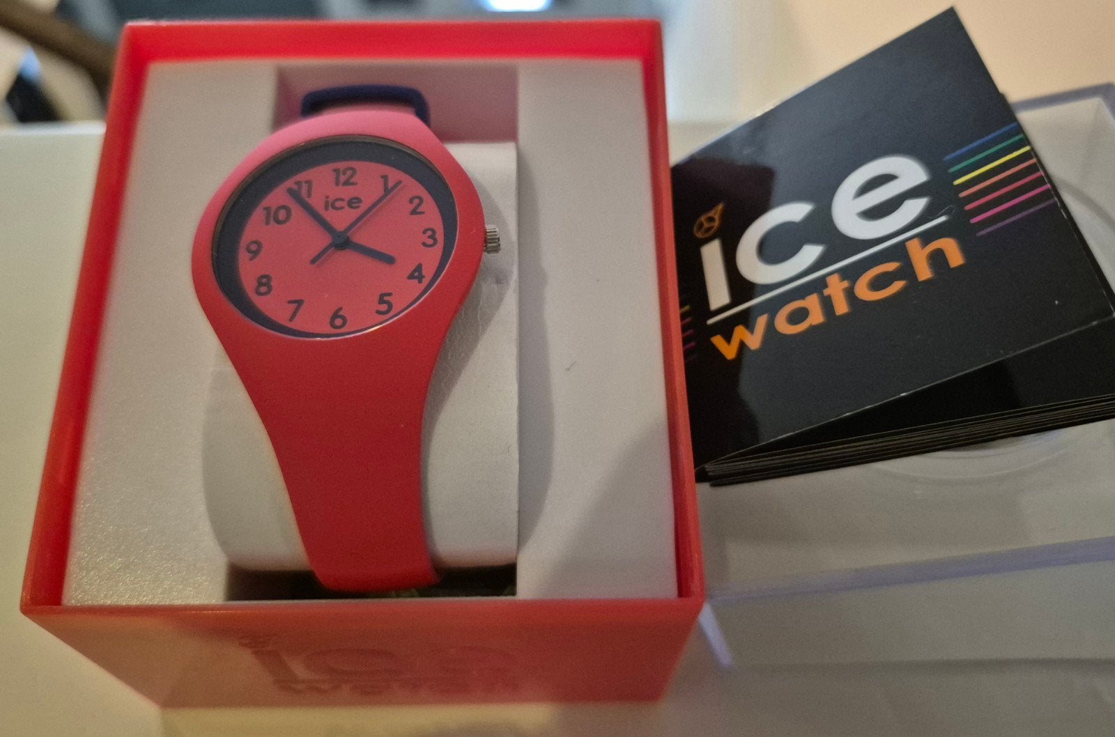 ICE watch ola kids - Circus - Small, Enlèvement, Neuf, Rouge