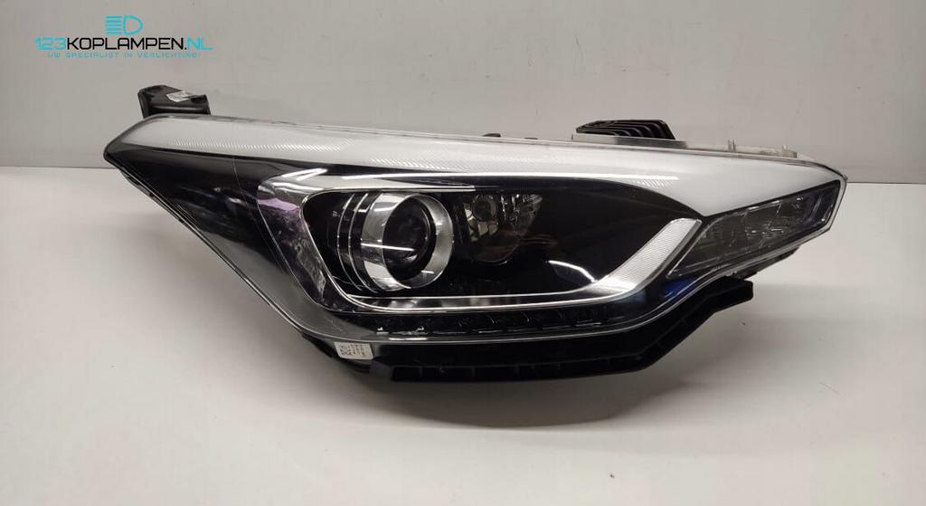 Hyundai i20 2 Led Koplamp rechts, Autos : Pièces & Accessoires, Éclairage, Hyundai, Utilisé, Enlèvement ou Envoi