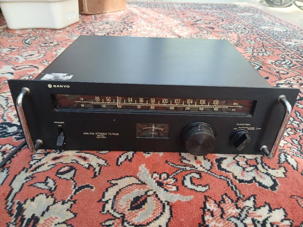 Sanyo FMT 401K klassieke stereotuner, Ophalen, Gebruikt, Analoog
