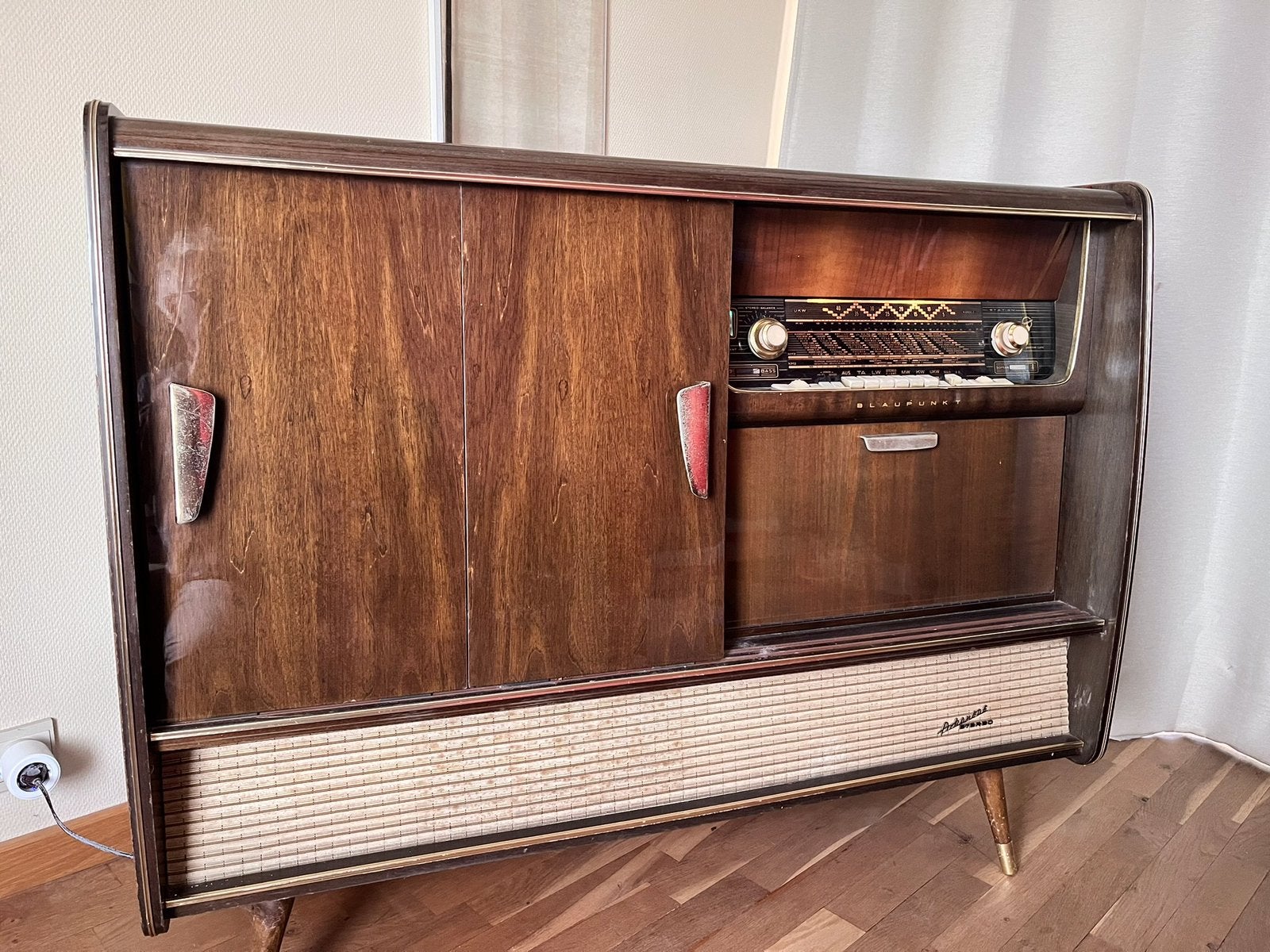 Blaupunkt Arkansas stereo, Ophalen