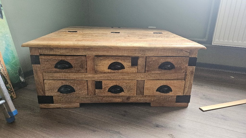 Mango houten salontafel met lades en obergkist, Huis en Inrichting, Tafels | Salontafels, Ophalen, Gebruikt, 50 tot 100 cm, Vierkant