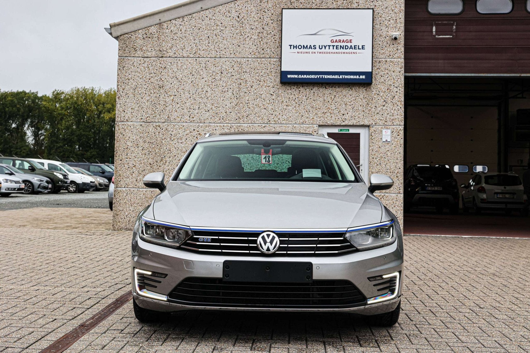 Volkswagen Passat GTE*BENZINE/PLUG-IN-HYBRIDE*PANORAMISCH-DA, Auto's, Gebruikt, 4 cilinders, Alcantara, 5 deurs