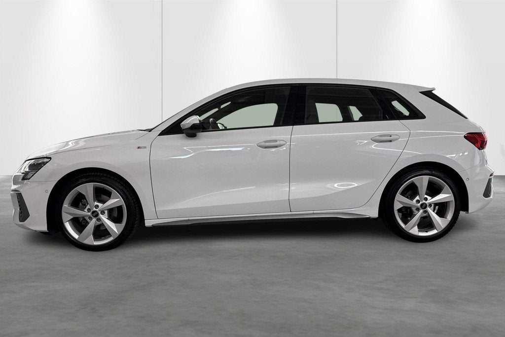 Audi A3 Sportback 1.5 TFSI e 150PK S Line S tronic MHEV, Auto's, Audi, https://public.car-pass.be/vhr/983798cd-717a-4315-8211-9a6c5932e9ef