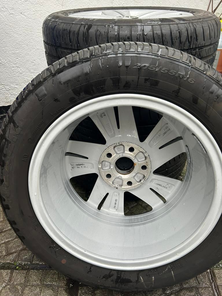 Golf 8 Banden Te koop, Auto-onderdelen, Banden en Velgen, Ophalen, Band(en)
