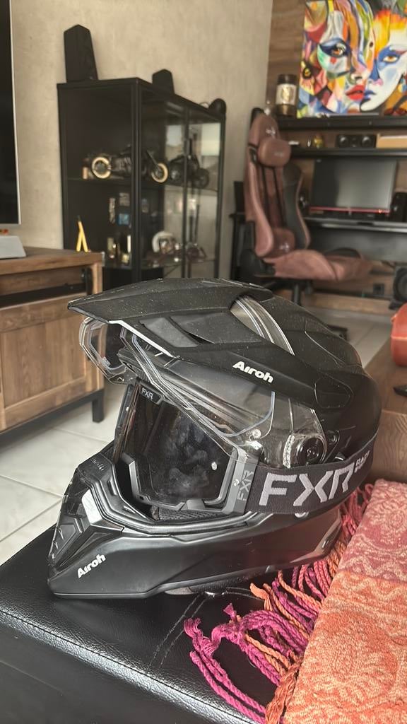 Motorhelm te koop Airoh, Motoren, XXL, Tweedehands, Ophalen, Overige merken