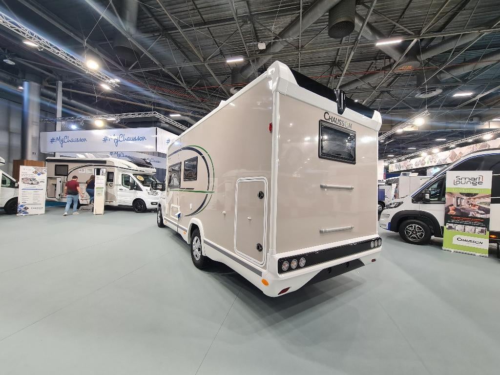 Chausson 724 Etape Line, Airbags, Jusqu'à 5, Réfrigérateur, Boîte manuelle
