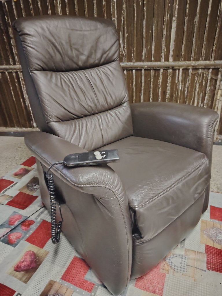 Relax Fauteuil releveur électrique en cuir, Maison & Meubles, Relax, Moins de 75 cm, Comme neuf, Enlèvement