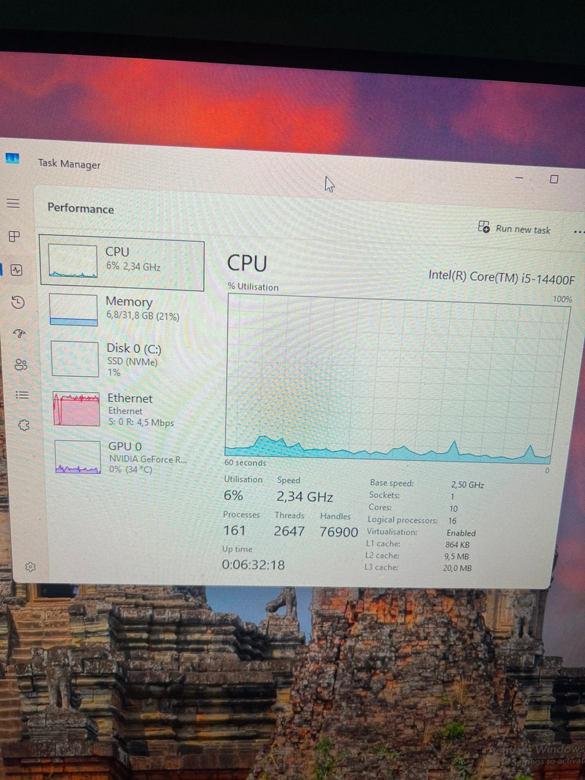 Gaming pc rtx 5060 + i5 14400F, Ophalen, Zo goed als nieuw, Gaming, SSD