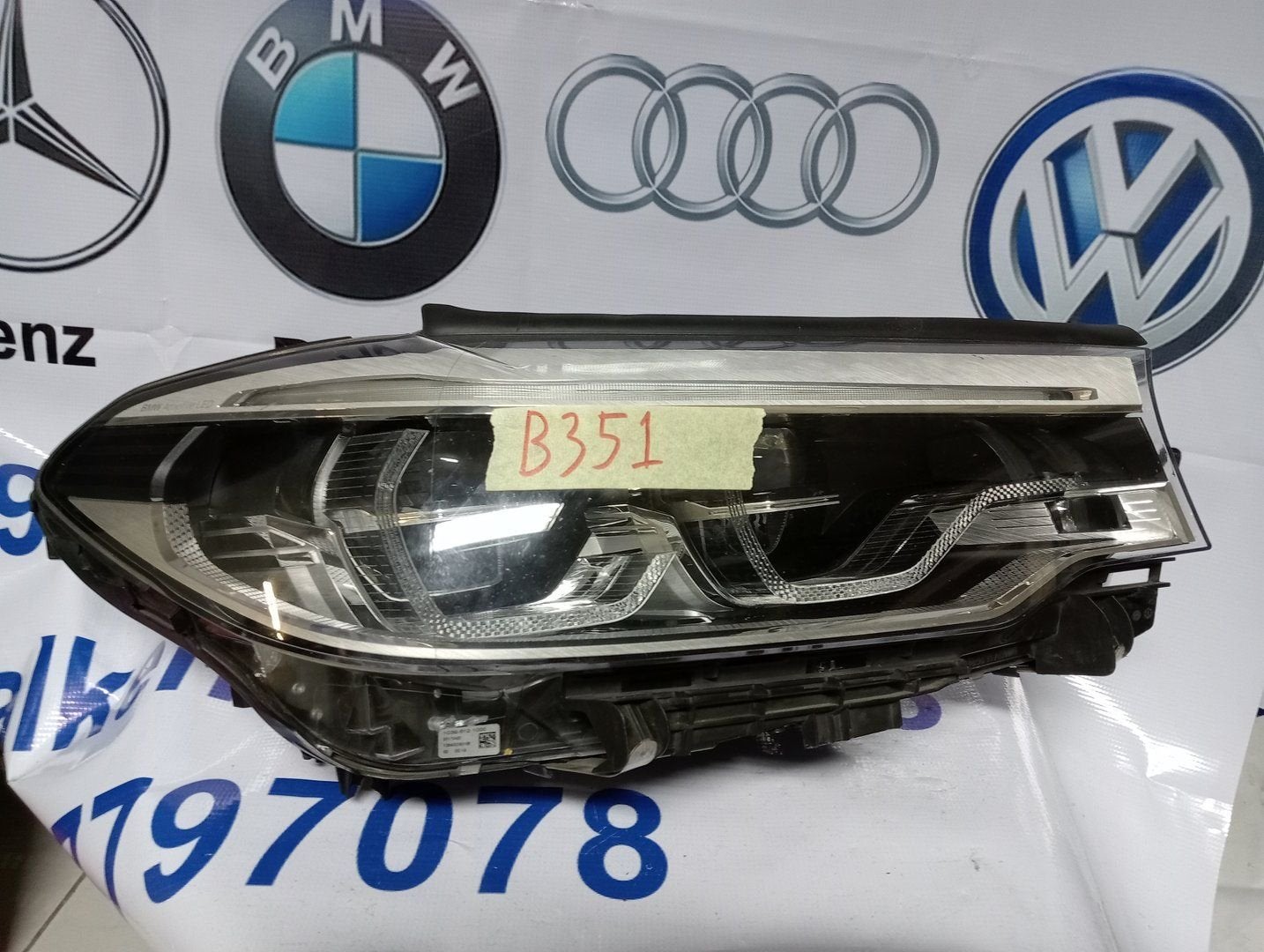 Koplamp BMW 5 Serie G30 G31 Adaptive Led Rechts 7439194-04, -, Utilisé, -, Enlèvement ou Envoi