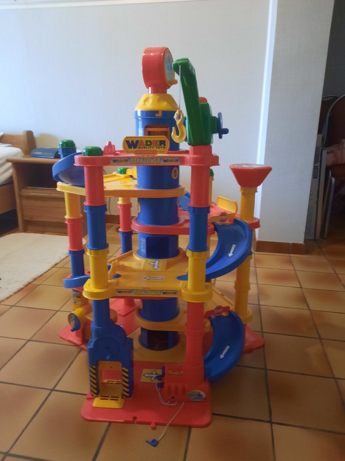 speelgoed auto toren, Enlèvement