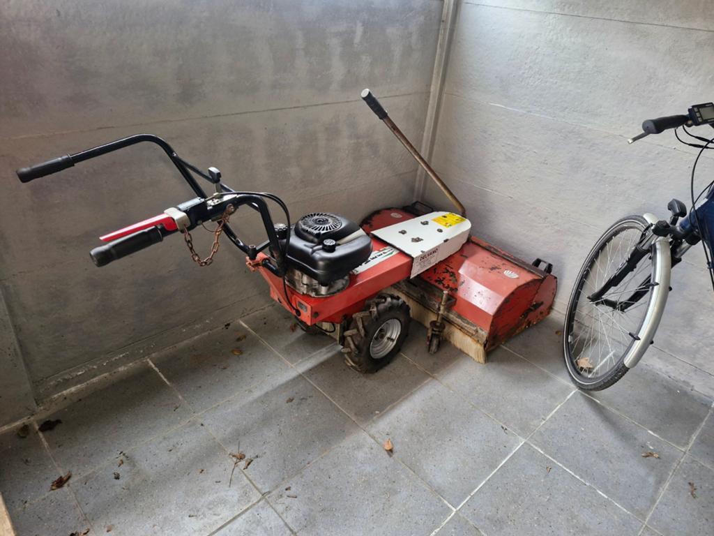 Veegmachine, Tuin en Terras, Veegmachines, Ophalen