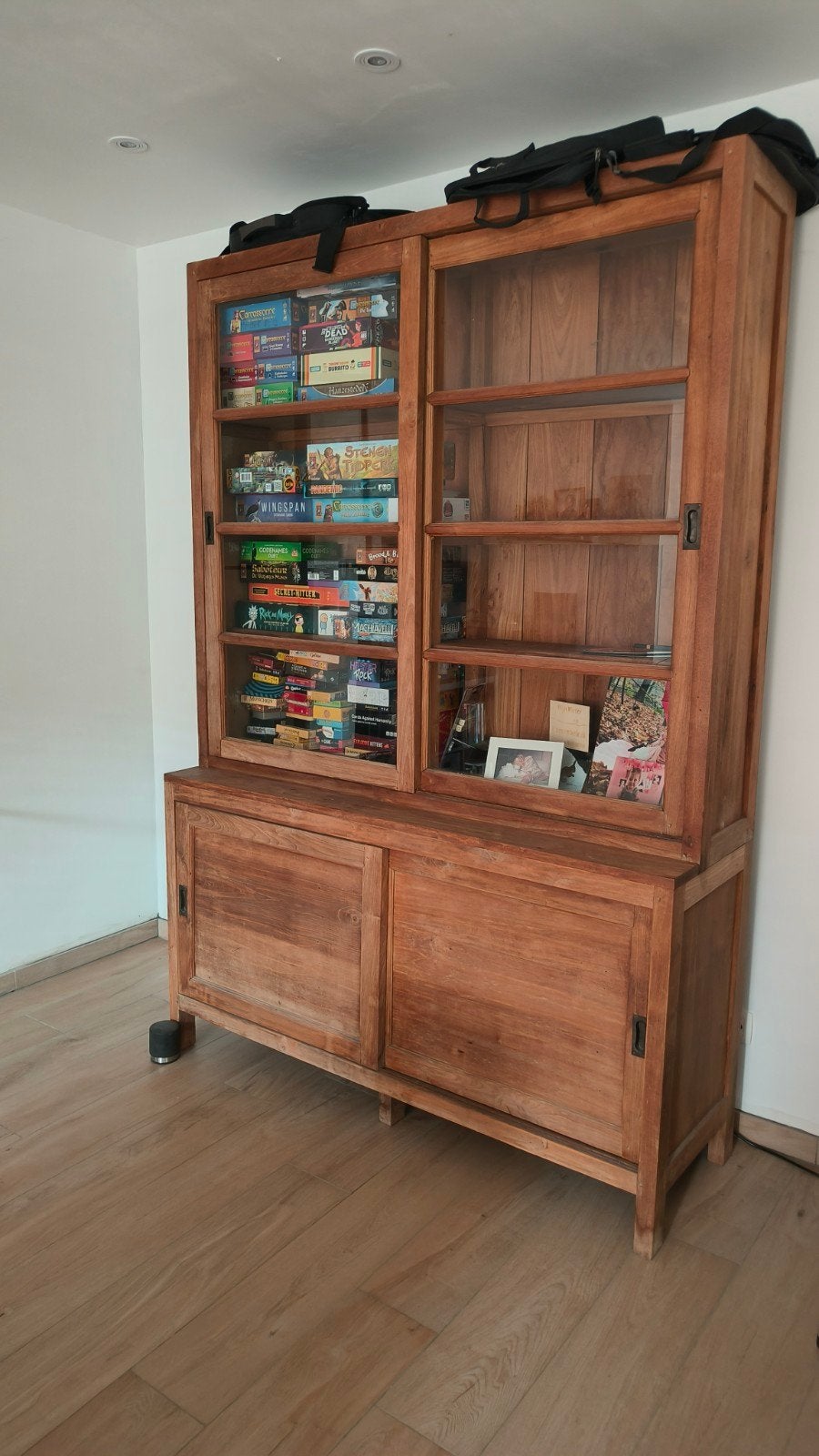vitrinekast in teak, Huis en Inrichting, Ophalen, 100 tot 150 cm, 200 cm of meer, Teakhout