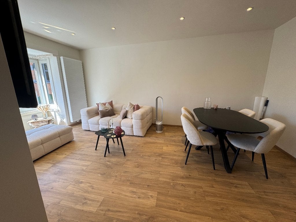 Vernieuwd appartement te Zottegem, 145 kWh/m²/jaar, Provincie Oost-Vlaanderen, Tot 200 m², 72 m²