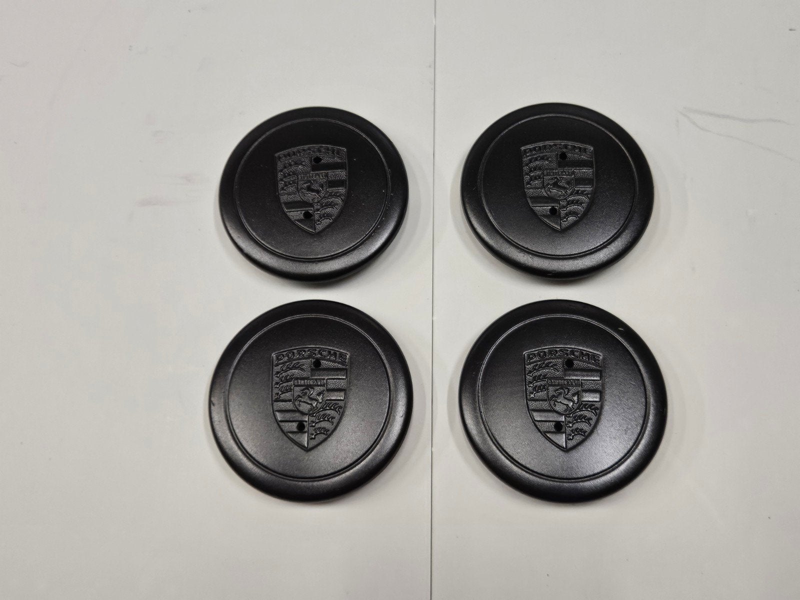 Divers Cabochons pour Jantes Fuchs ( Porsche 911 )