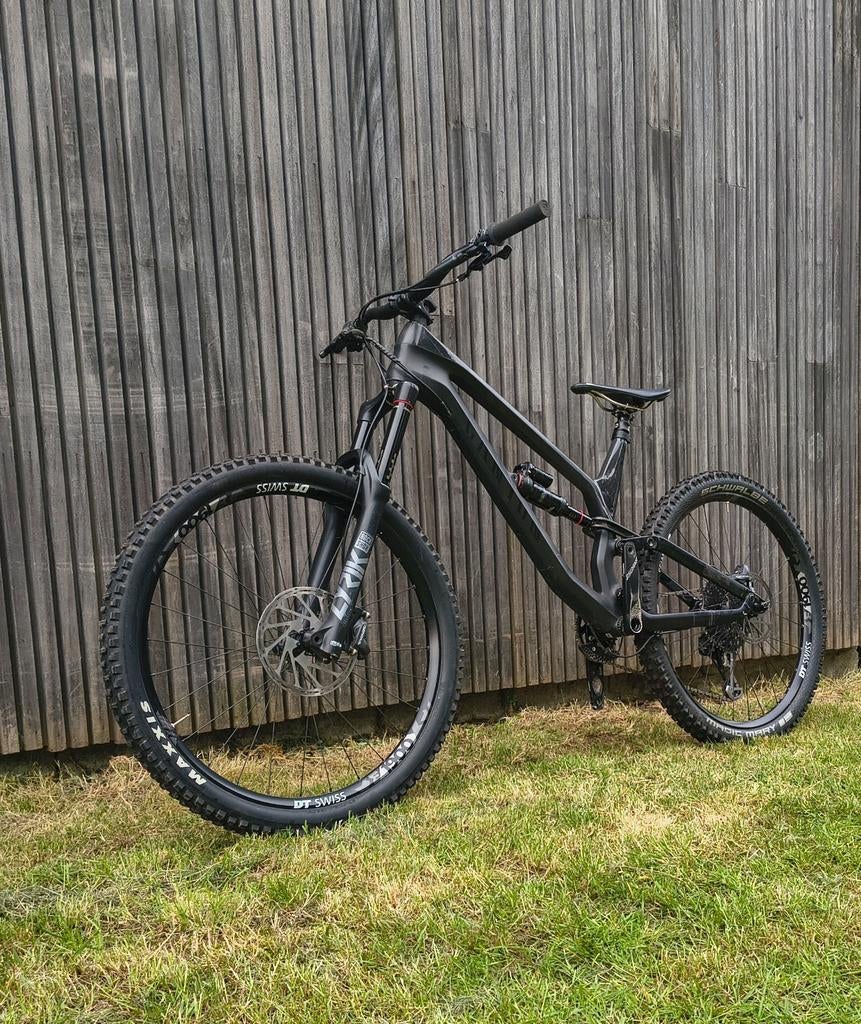 Canyon torque stealth cf 7, Fietsen en Brommers, Fietsen | Mountainbikes en ATB, Ophalen