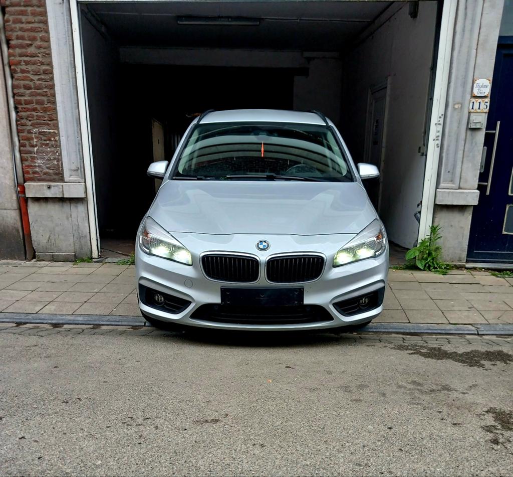 Bmw 218 7 place, Euro 6, Leder, Diesel, Particulier