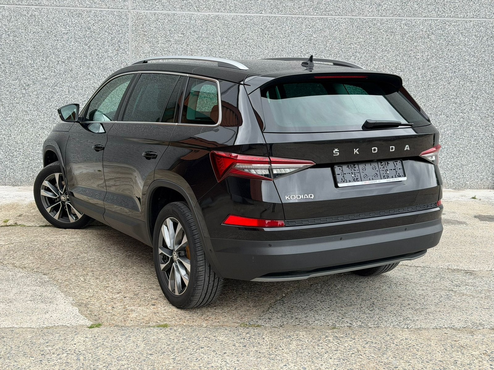 Skoda Kodiaq 1.5 TSI ACT essence DSG/LED/ Navi/Garantie, Autos, Skoda, Achat, Euro 6, Entreprise, Noir