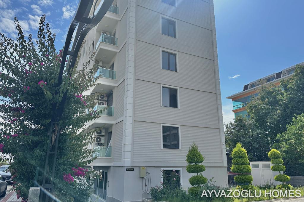 4+1 duplex-appartement aan het strand in Kestel, Immo, 5 kamers, 210 m², Turkije, Stad