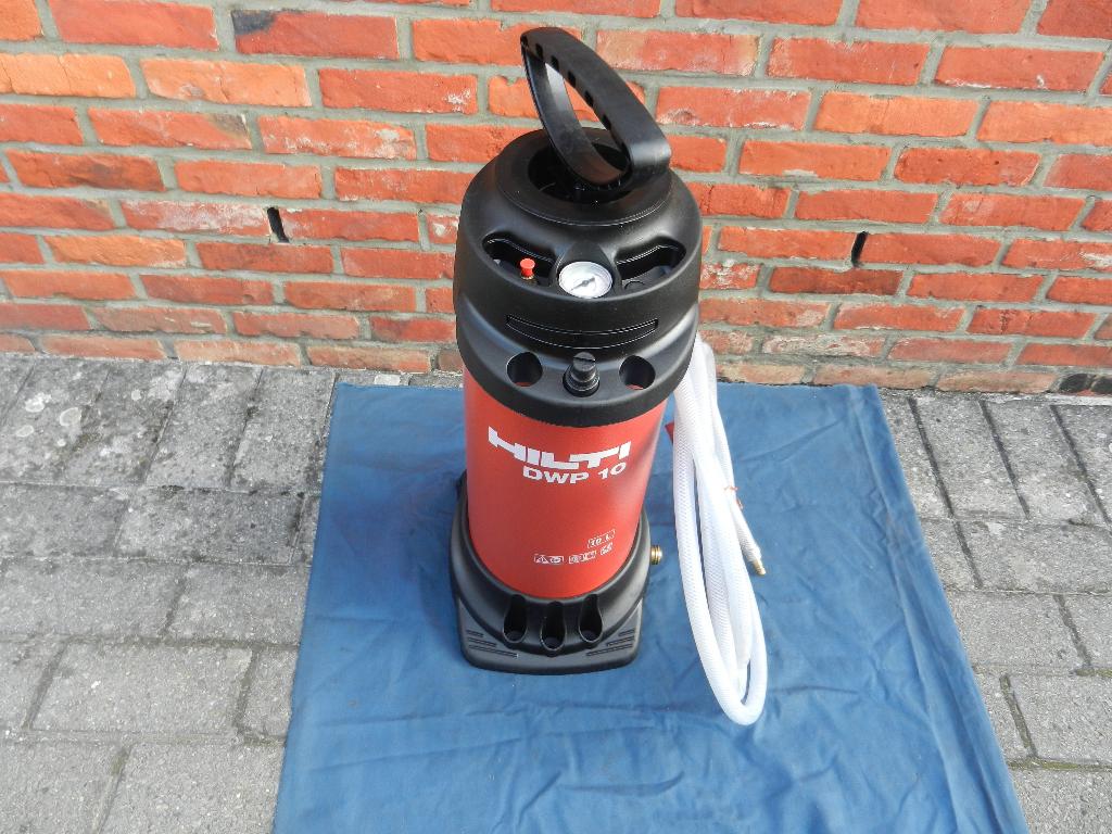 Hilti DWP 10 - 01 Waterpomp Voor Kernboormachine, Bricolage & Construction, Enlèvement, Comme neuf