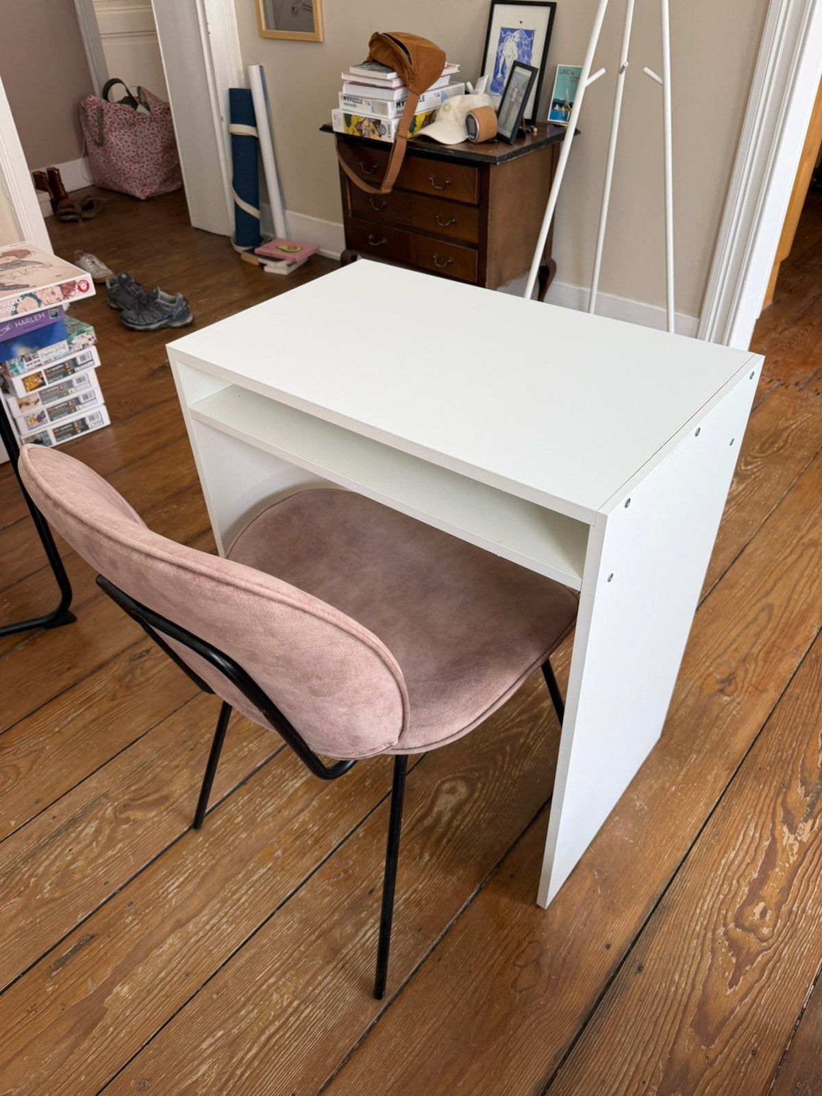 Petit bureau Ikea, Huis en Inrichting, Bureaus, Ophalen, Zo goed als nieuw, IKEA