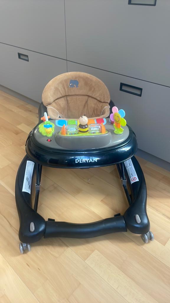 Loopwagen deryan, Kinderen en Baby's, Wipstoeltjes, Ophalen, Zo goed als nieuw