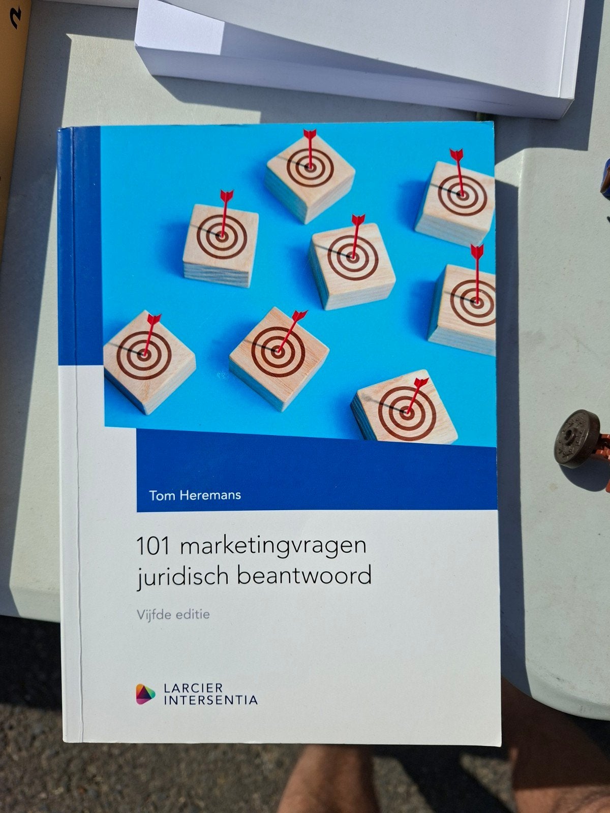 101 marketingvragen juridisch beantwoord (vijfde editie), Nieuw, Ophalen of Verzenden, Economie en Marketing, Tom Heremans