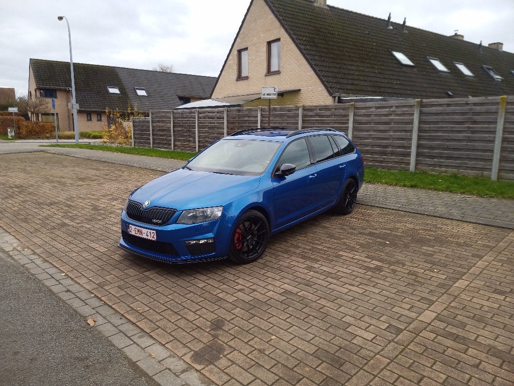Skoda Octavia VRS combi, Autos, Skoda, Particulier, Octavia, ABS, Airbags, Air conditionné, Climatisation automatique, Bluetooth
