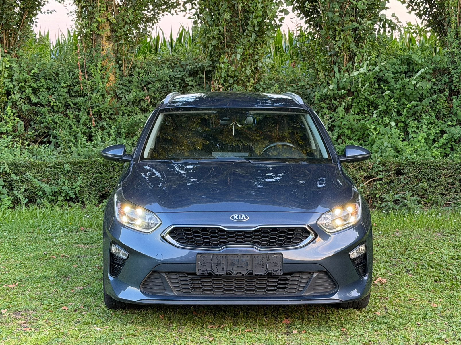 Kia Ceed SW 1.0 T-GDI * 2020 * 90dkm * Camera * Keyless go *, Auto's, Kia, Voorwielaandrijving, Dealer onderhouden, Blauw, Leder en Stof