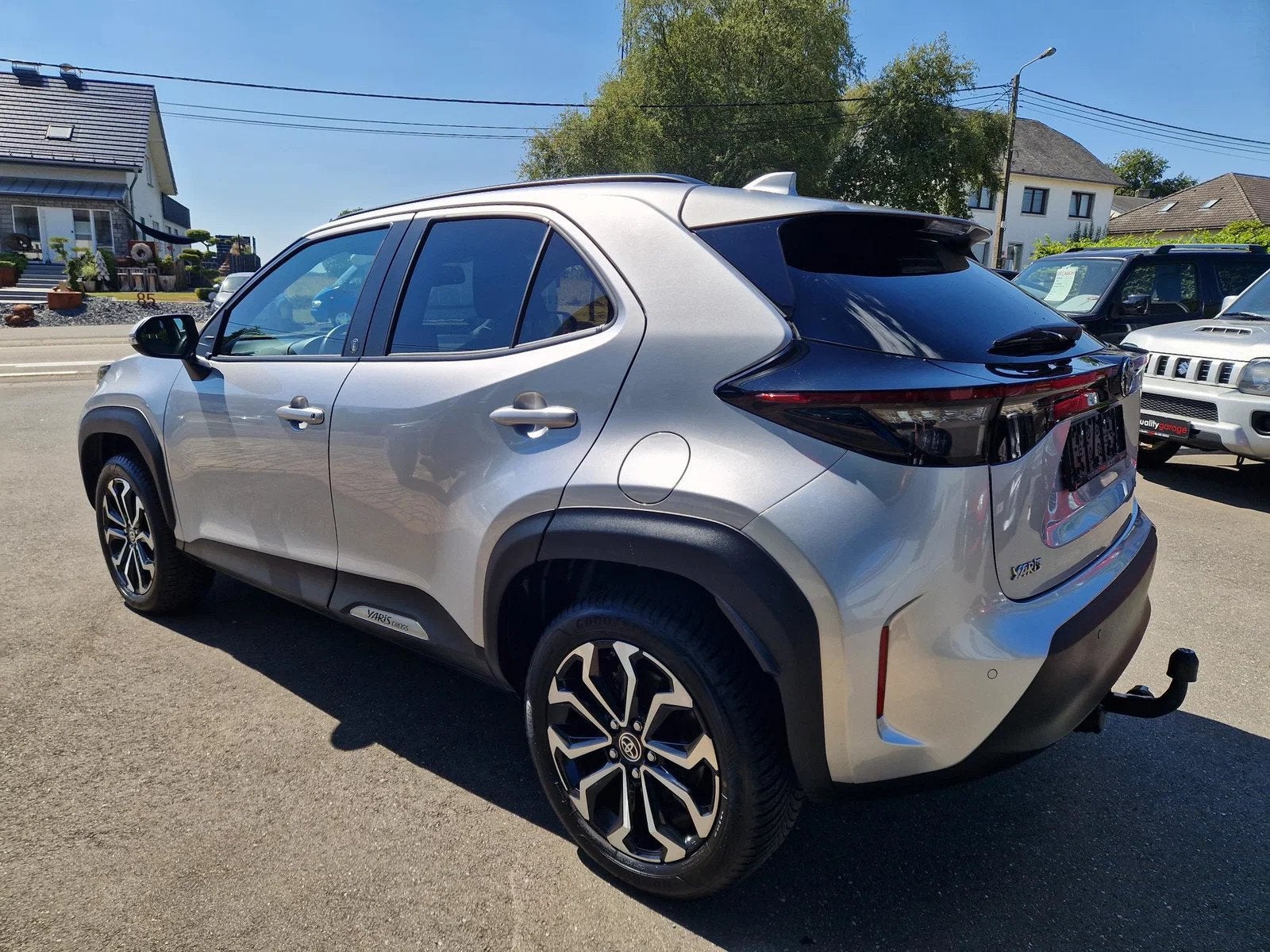 Toyota Yaris Cross Team-d pack hiver (automatique), Autos, Toyota, Argent ou Gris, Entreprise, Carnet d'entretien, Autre carrosserie