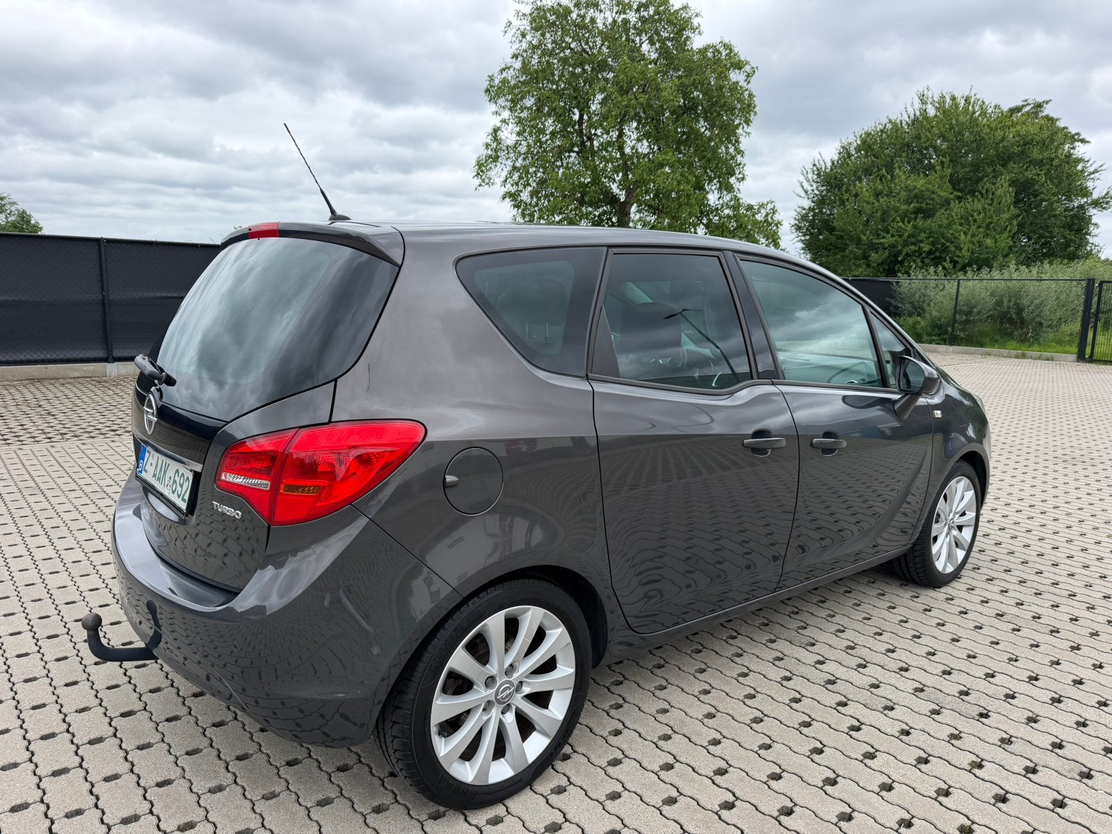 Opel meriva 1.4 benzine km 120000 12/2013, Autos, Opel, Euro 5, Achat, Entreprise, Boîte manuelle