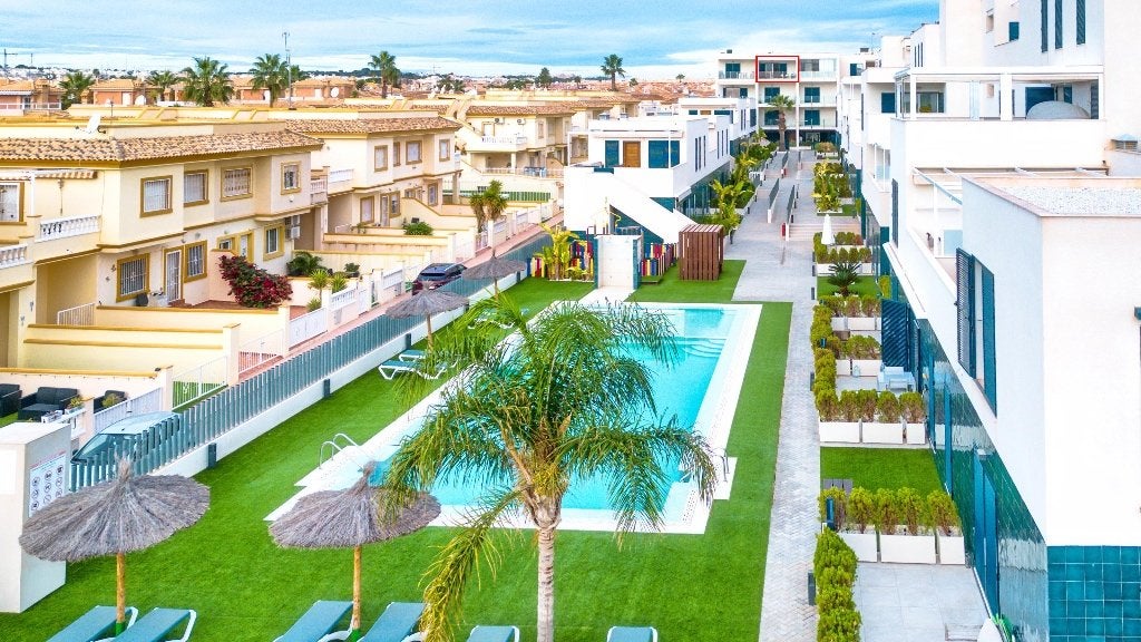 PENTHOUSE MET FRONTAAL ZEEZICHT Torrevieja Playa Flamenca, Immo, 66 m², Appartement, Playa Flamenca, Espagne