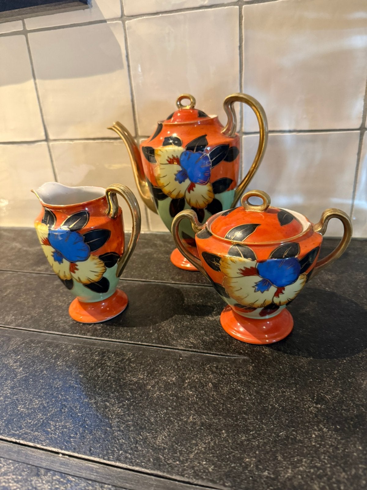 Koffiepot of theepot , suikerpot en melkpot, Ophalen of Verzenden