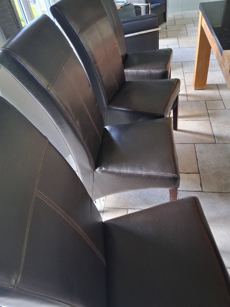 9 gebruikte stoelen, Huis en Inrichting, Ophalen, Gebruikt, Bruin, Vijf, Zes of meer stoelen