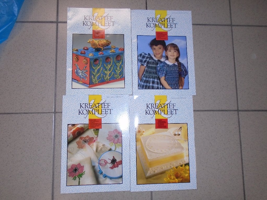 kookboeken, knutselboeken, cd gratis, Gebruikt, Meerkleurig, Ophalen of Verzenden, Papier of Karton