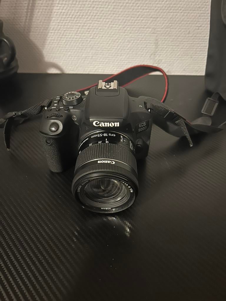 Canon EOS 800D digitale spiegelreflexcamera, en toebehoren, Ophalen of Verzenden, Gebruikt, Spiegelreflex, Canon