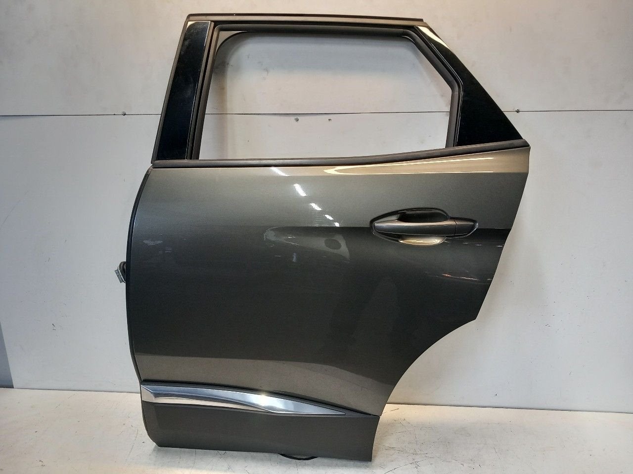 Portier links achter Peugeot 3008, Onderdelen@venauto.nl, Van der Ven Autorecycling B.V., Gebruikt, Ettenseweg 76, 4706 PB Roosendaal, The Netherlands