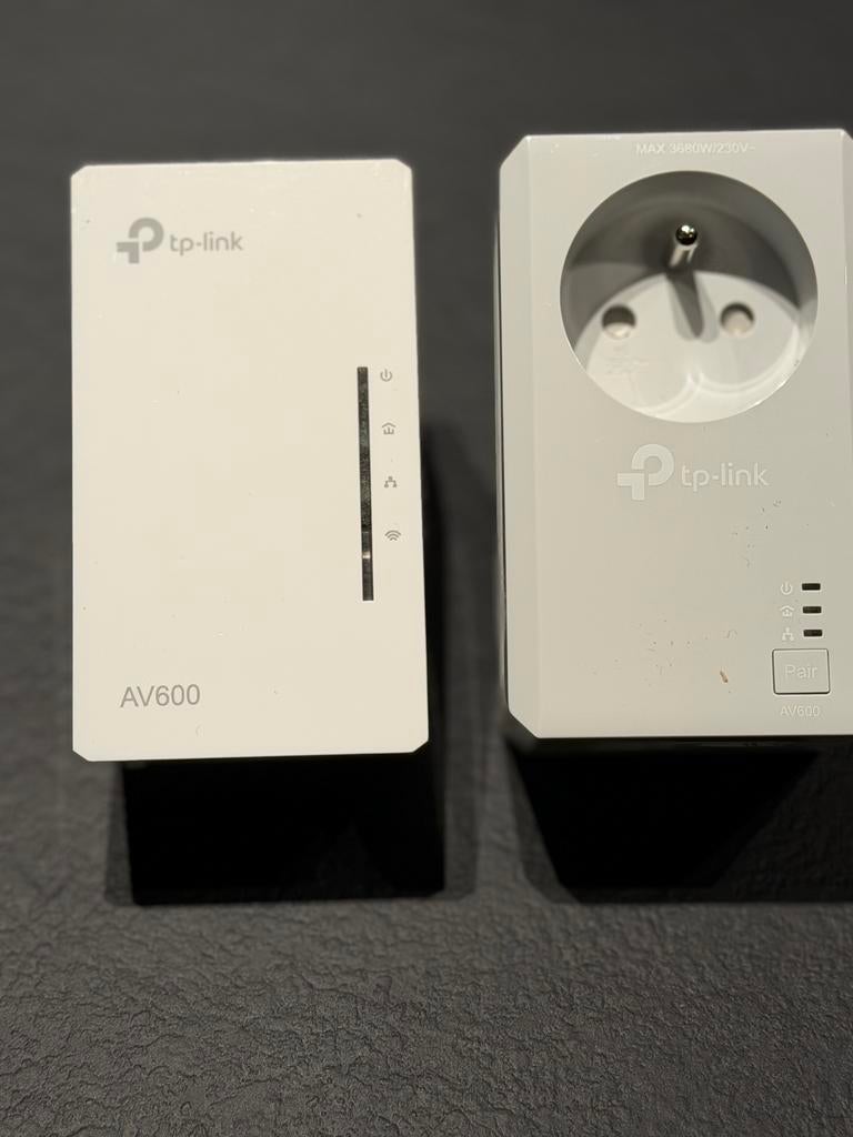 TP-Link AV600 Wi-Fi 300 Mbps Pack de 2 Adaptateurs CPL, Informatique & Logiciels, Adaptateurs powerline, Enlèvement, Comme neuf