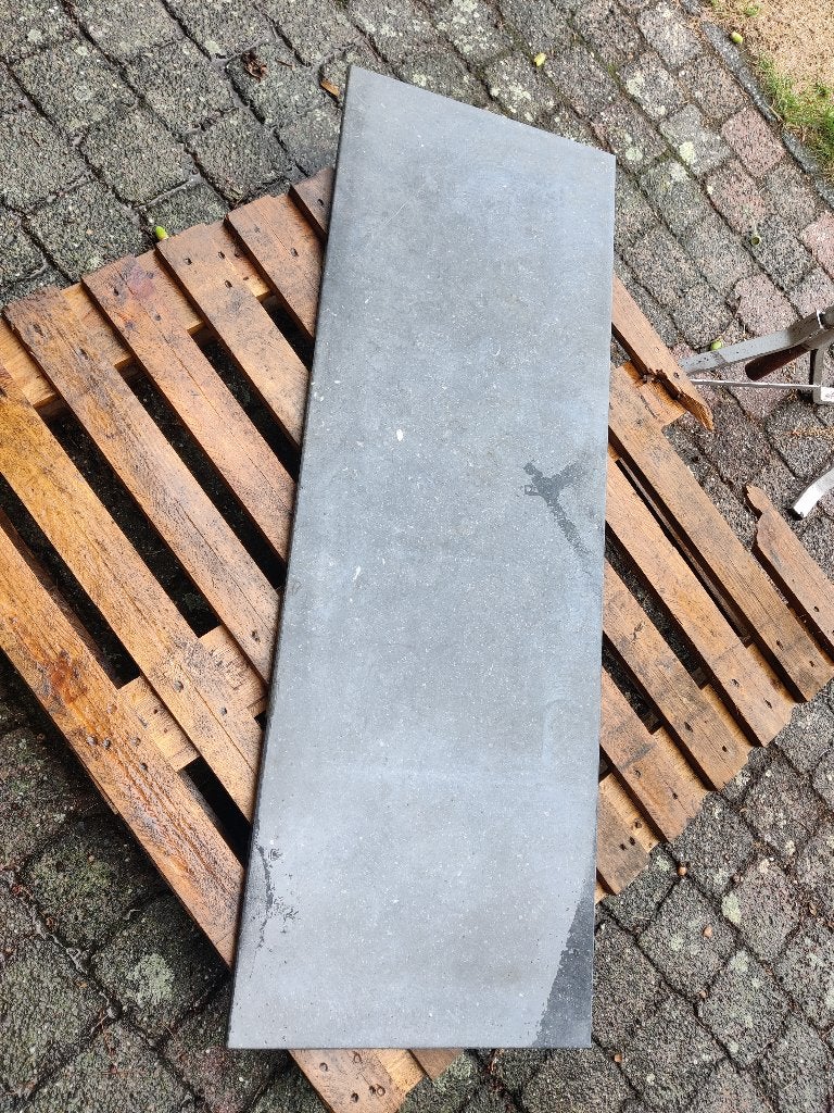 pierre bleue 130*45*2 cm, Jardin & Terrasse, Pavé & Dalles, Comme neuf, Autres types, Moins de 5 m², Enlèvement