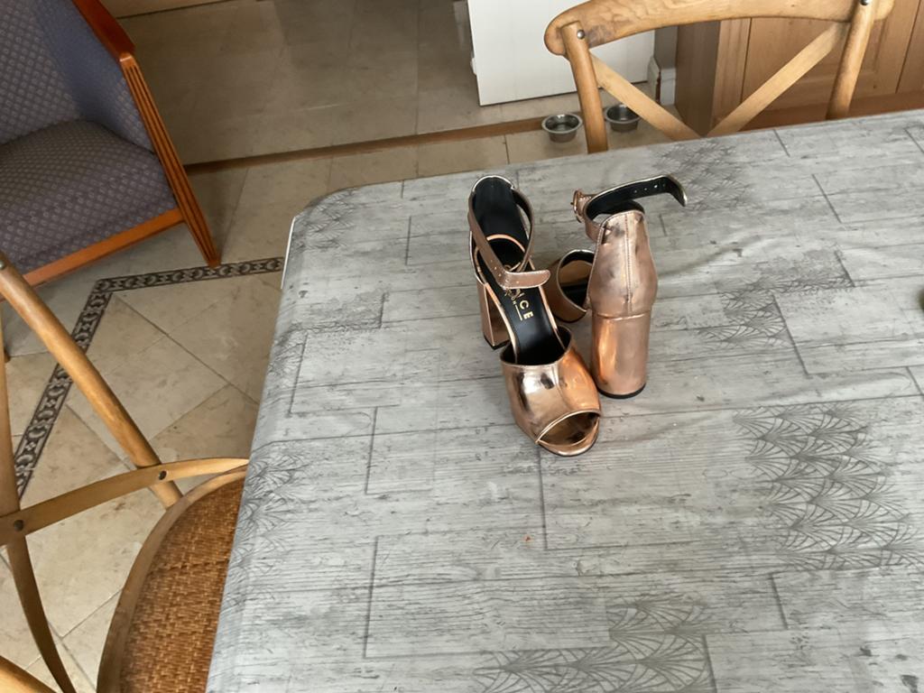 Rose gouden schoen maat 36, Ophalen, Zo goed als nieuw