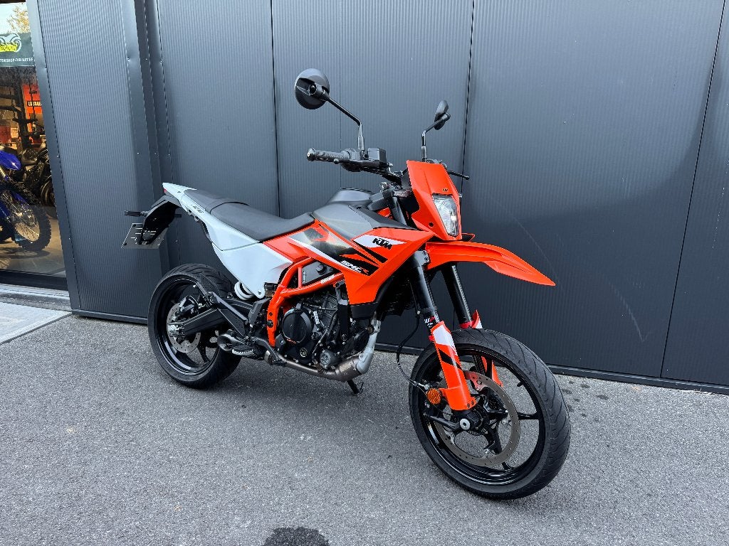 KTM - 125 SMC R, Motoren, Occasion, Bedrijf, 11 kW of minder, Handgeschakeld