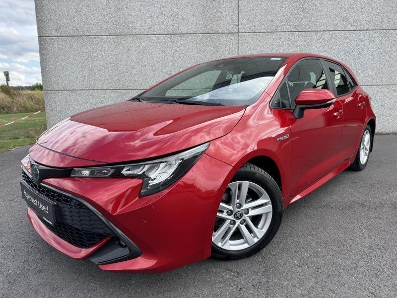 Toyota Corolla Hatchback 1.8 Hybrid CVT Dynamic, Autos, Rouge, 78 g/km, Achat, Euro 6