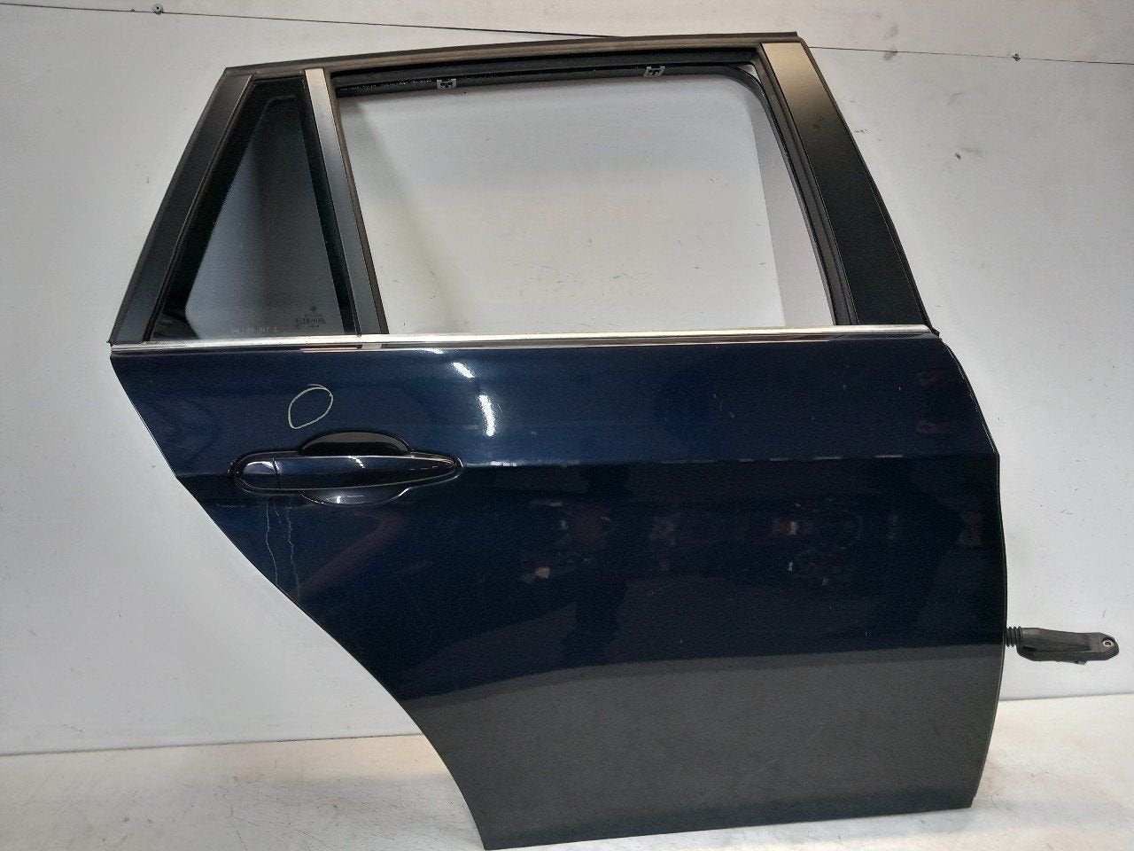Portier rechts achter BMW 3 serie, Auto-onderdelen, Onderdelen@venauto.nl, Van der Ven Autorecycling B.V., Gebruikt, Ettenseweg 76, 4706 PB Roosendaal, The Netherlands