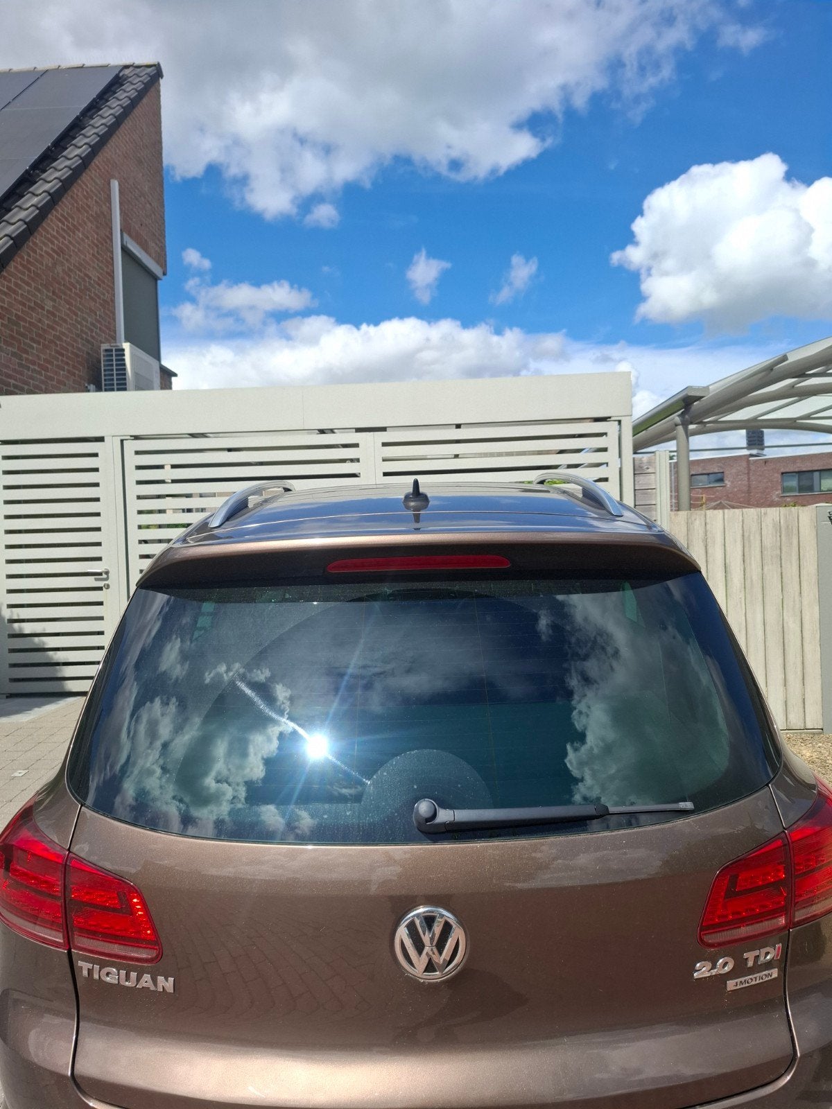 VW TIGUAN, Enlèvement