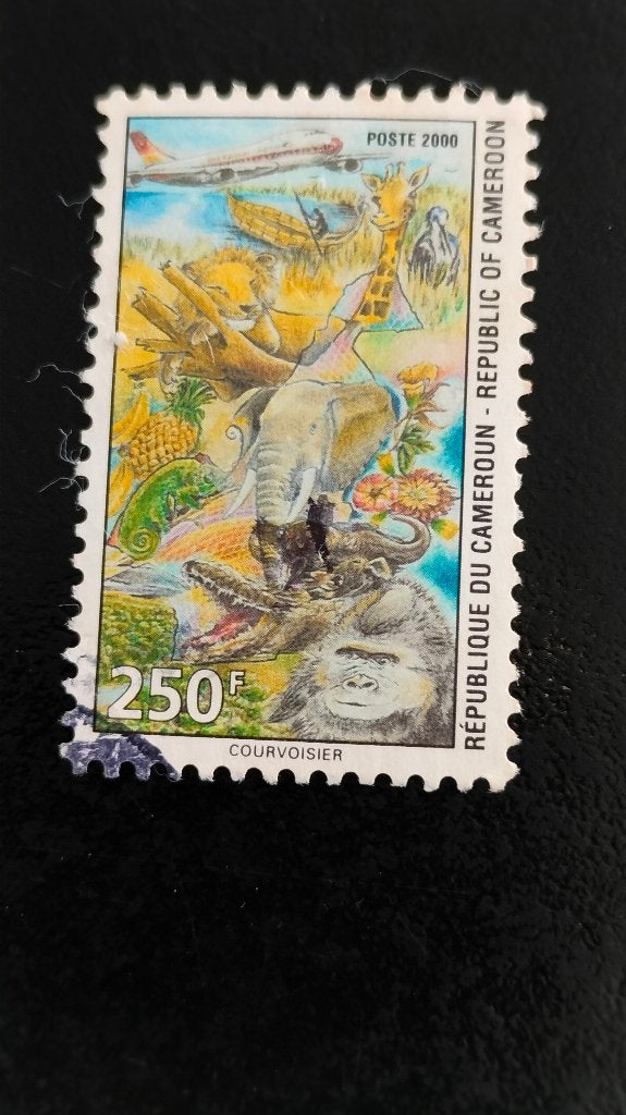 Kameroen 2000 - olifant, gorilla, leeuw, krokodil, vogels.., Verzenden, Overige landen, Gestempeld