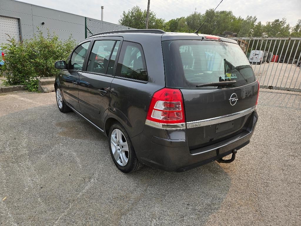 Opel zafira 1.7cdti 2010 clim 7place très bonne état, Auto's, 5 deurs, Particulier, 81 kW, Euro 4